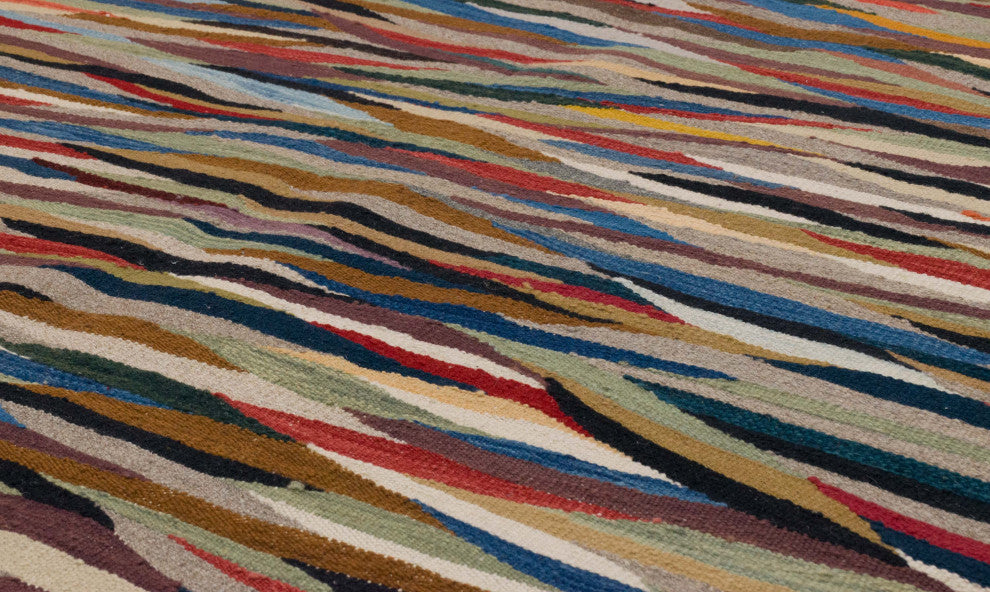 New Handwoven Turkish Kilim Rug 4' 3" x 5' 11", 51 in. x 71 in.