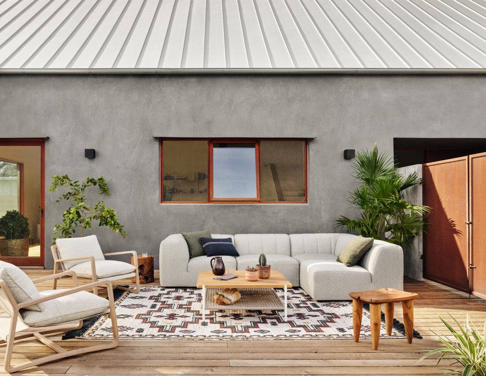 Gwen Outdoor 4 Pc Sectional