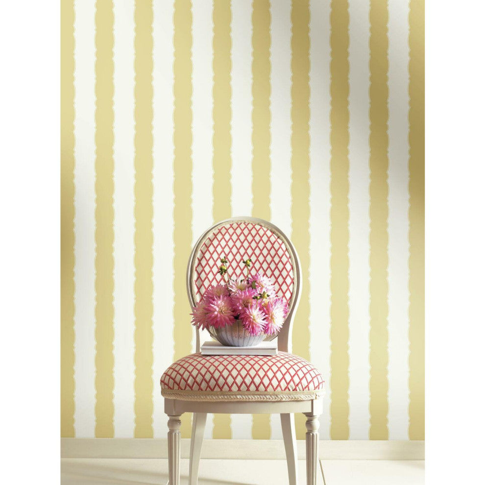 Scalloped Stripe Wallpaper
