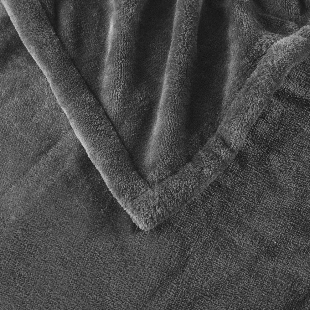 Beautyrest Knitted Solid Microlight Heated Throw, Gray