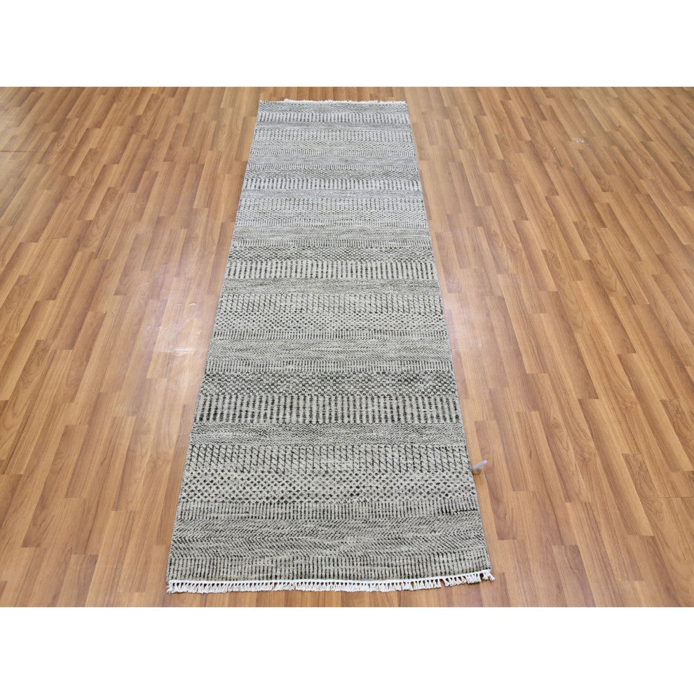 Power Gray Grass Design Hand Knotted Undyed Organic Wool Runner Rug, 2'7"x8'