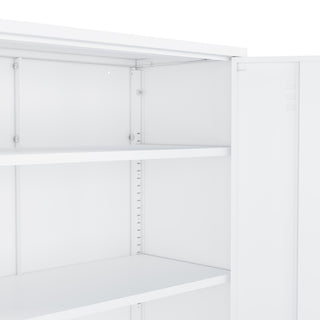 Close-up interior view on white background (alternate_white_close).