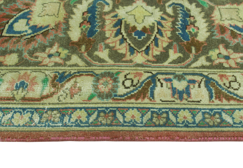 Fine Vintage Distressed Driss Rust/Beige Square Rug, 9'7 x 9'11