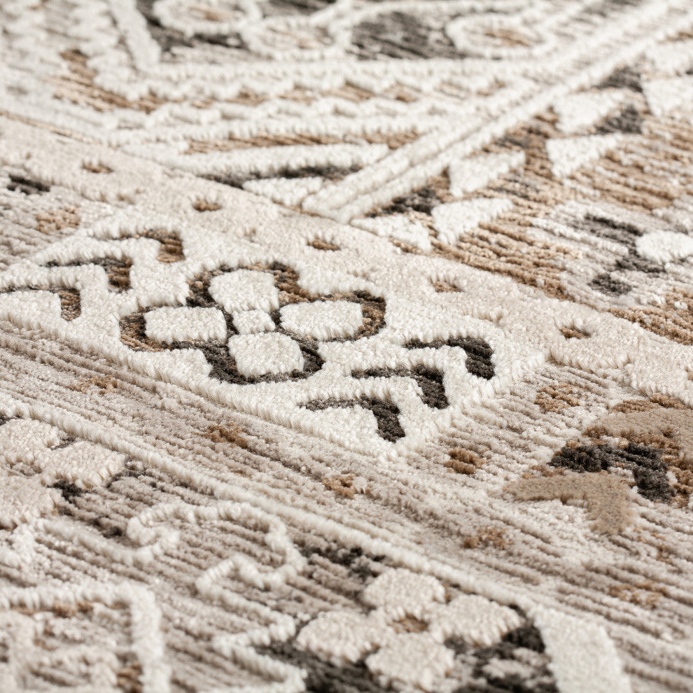 Izmir IZ5 Mocha 5'3" x 7'8" Rug