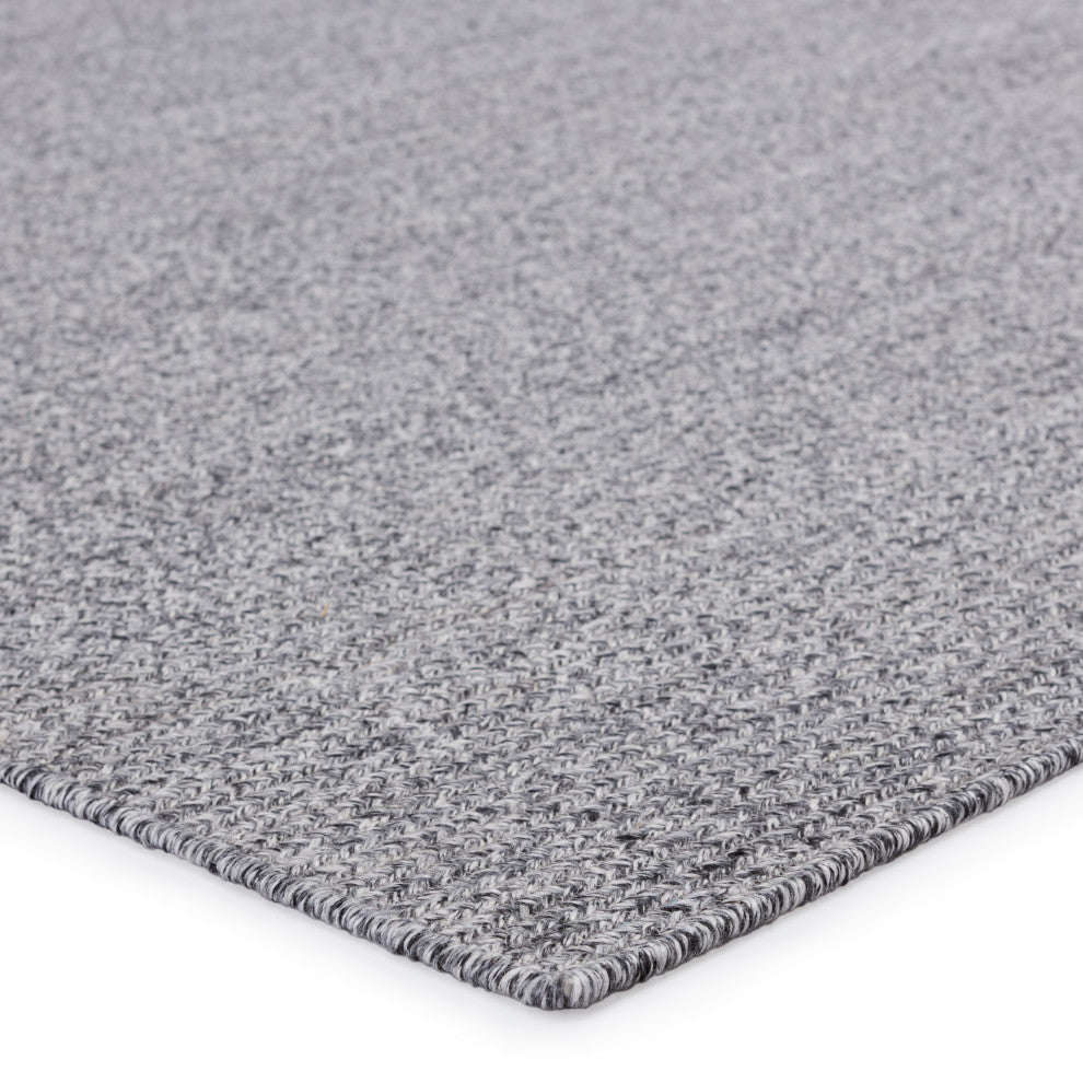 Jaipur Living Maracay Indoor/ Outdoor Solid Area Rug, Black/White, 4'x6'