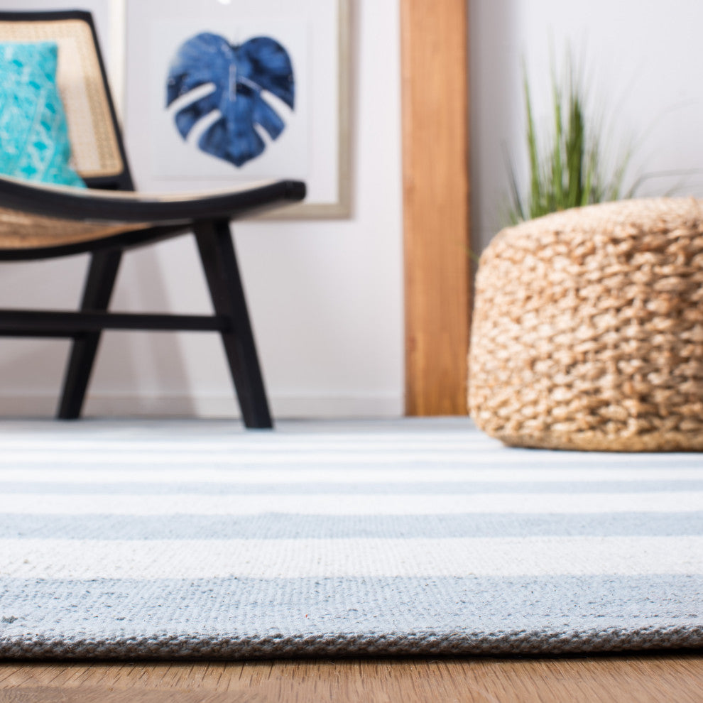 Safavieh Montauk Collection MTK712K Rug, Sky Blue/Ivory, 10' x 14'
