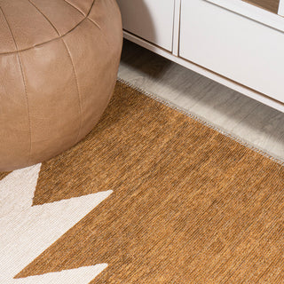 Chayton Minimalist Geometric Machine-Washable Area Rug, Rust/Cream, 3x5