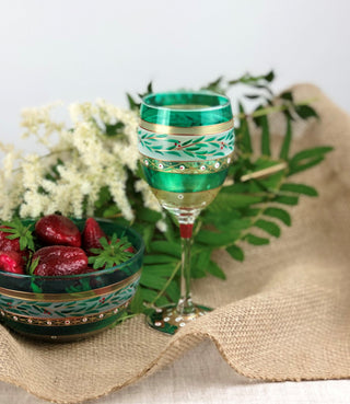 Christmas Garland Wine Glasses, Set of 2