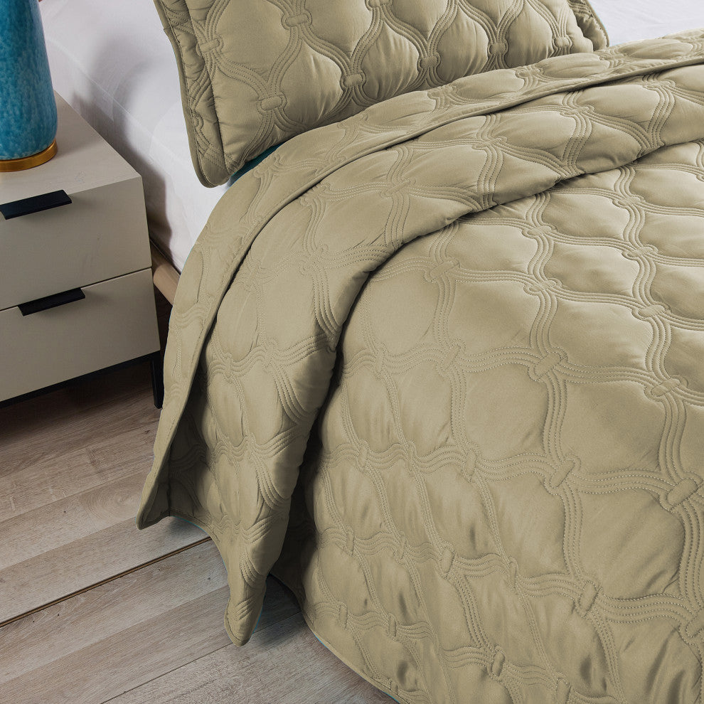 Bradly Down Alternative Quilted Bed Spread Set, Antique Bronze, Twin