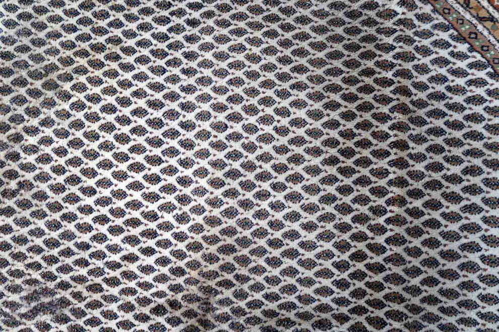 Handmade Vintage Indian Seraband Rug 8.3', 253cm 1970s