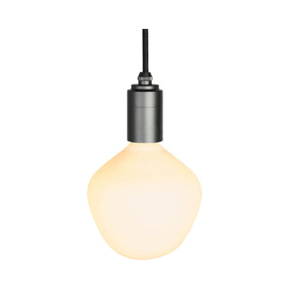 Enno with Graphite Pendant US