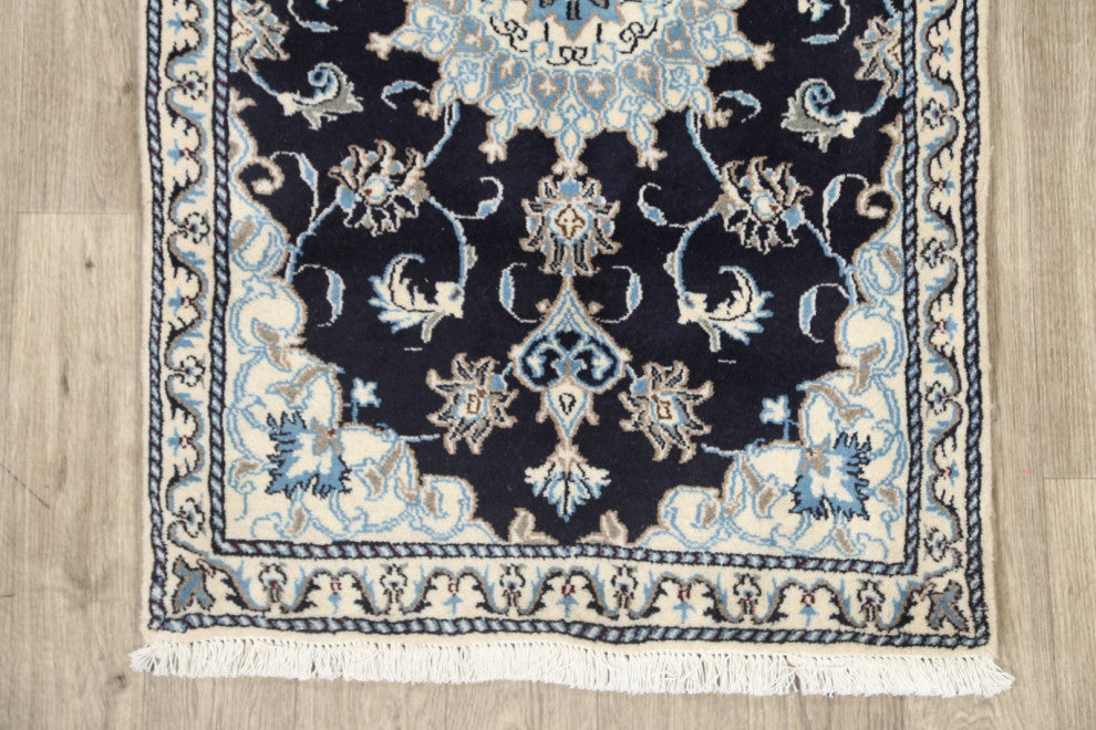 Nain Oriental Traditional Hand-Knotted Persian Area Rug, Blue, 4'7"x2'10