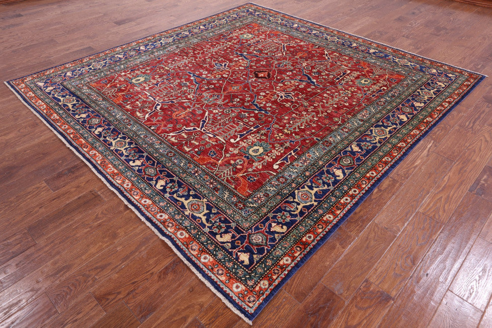 8' 3" X 8' 7" Square Persian Fine Serapi Hand Knotted Rug - Q12444