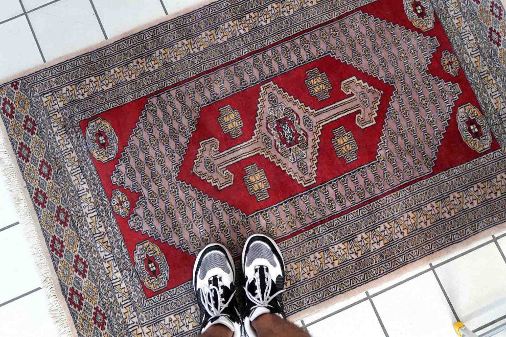 Handmade Vintage Uzbek Bukhara Rug 3.2'x5.1', 98cmx156cm, 1970s