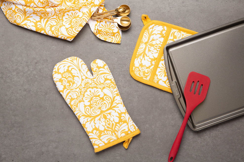 Mustard Damask Oven Mitt & Potholder Set