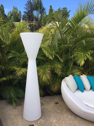 Azuca LED Lamp, White