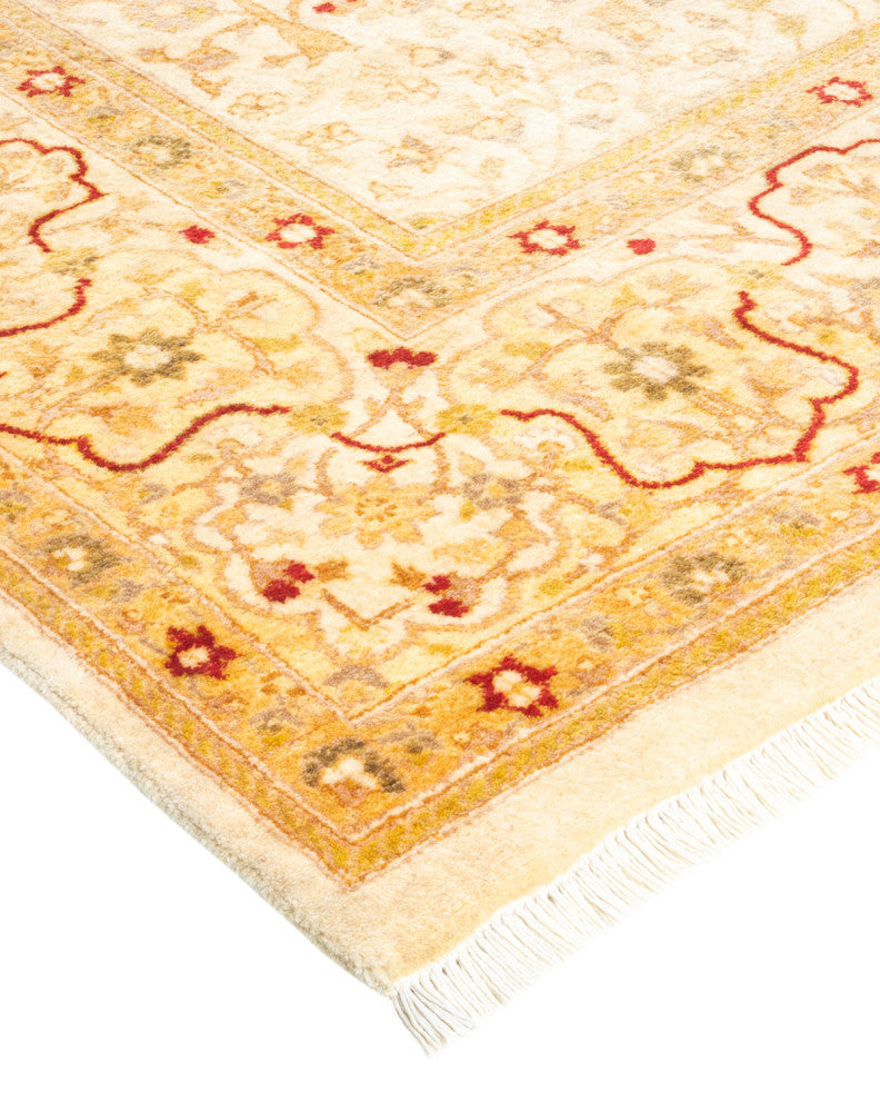 Solapur, One-of-a-Kind Hand-Knotted Area Rug Ivory, 6'1"x8'10"
