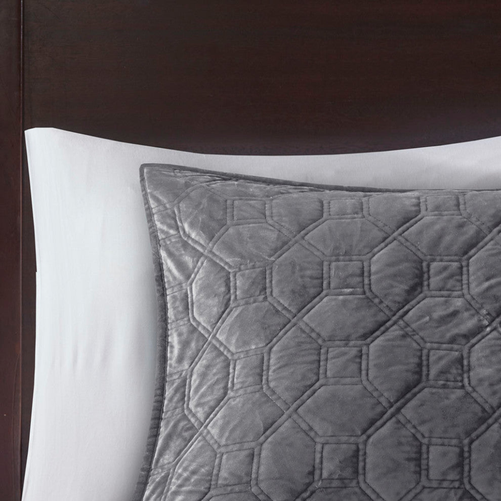 Madison Park Harper 3 Piece Velvet Quilt Set, Grey