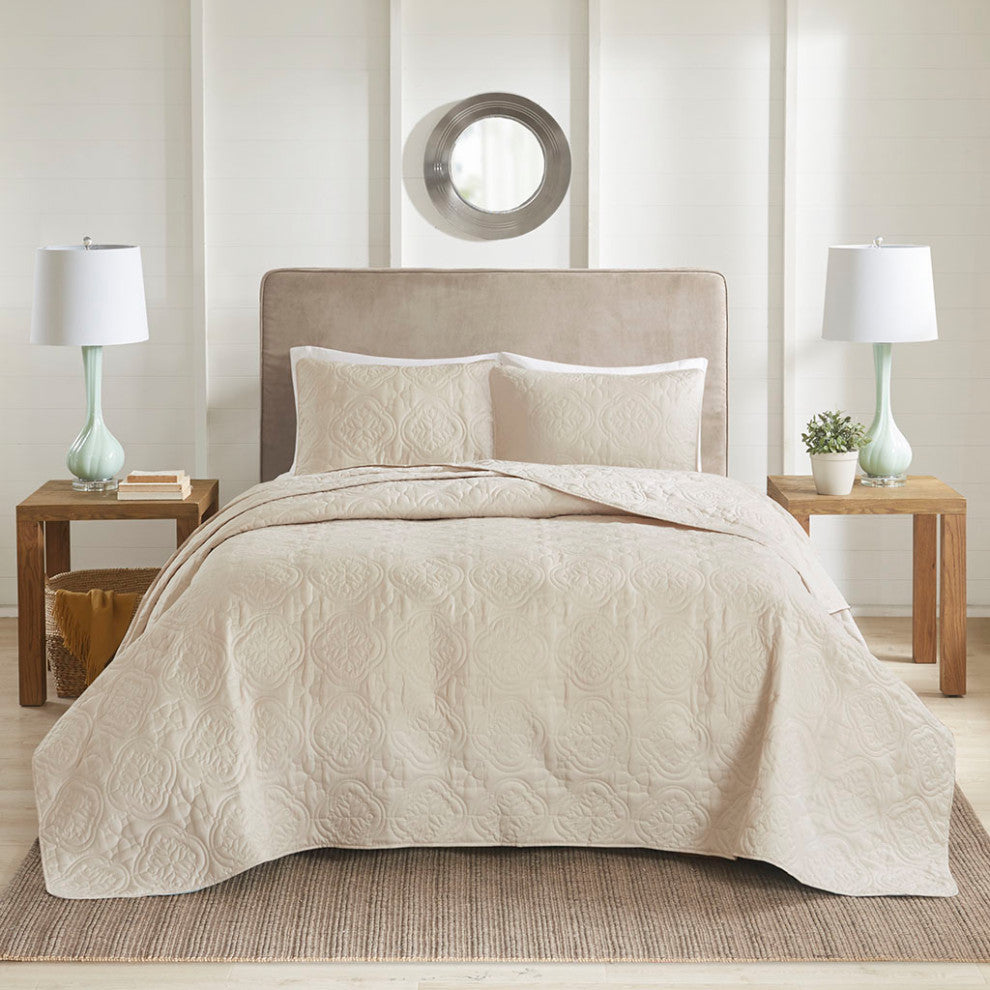 510 Design Oakley Quilted Oversized 3-Piece Bedspread Set, Cream, King/Cal King