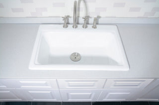 Kingston Brass GT332294 Towne 33" Undermount Single Basin Cast - White
