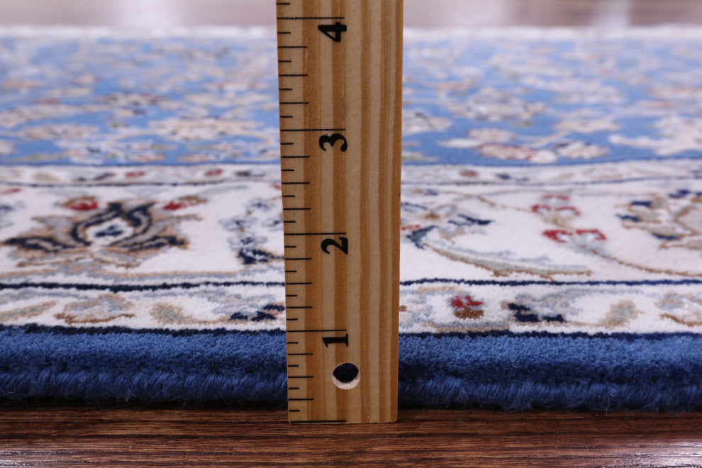 4' 1" X 6' 0" Wool and Silk Persian Nain Handmade Rug Q11627