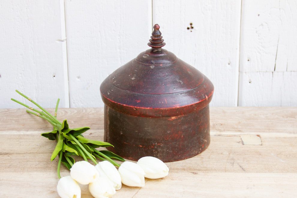 Dark Red Badri Tikka Box