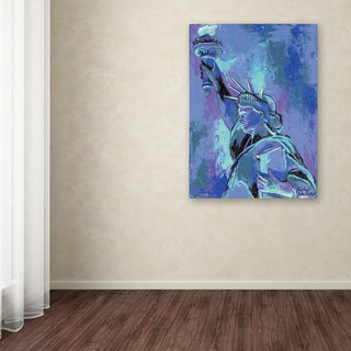 'Statue of Liberty 2' Canvas Art by Richard Wallich