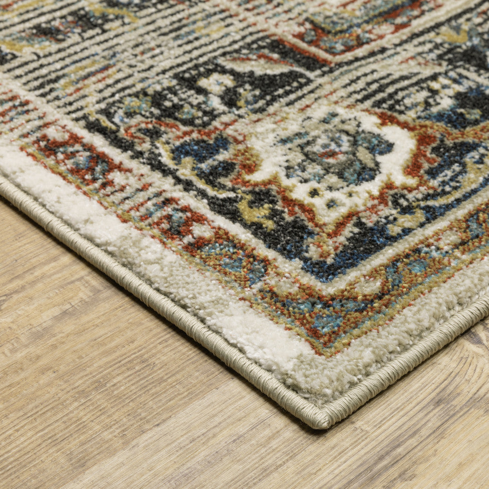 Vander Traditional Medallion Beige/Blue Power-Loomed Area Rug, 5'3"x7'3"