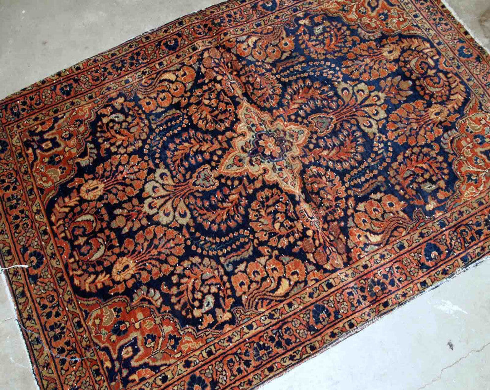 Handmade Antique Persian Sarouk Rug, 3.4'x5.3', 103cmx161cm 1920s