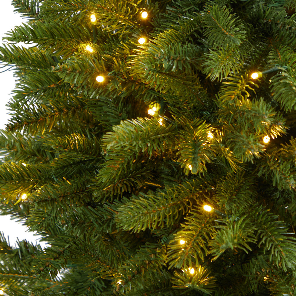 4.5' Sierra Spruce Natural Look Faux Xmas Tree W/150 Clear Lights, Urn