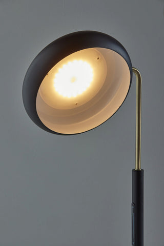 Lawson LED Table Lamp w. Smart Switch