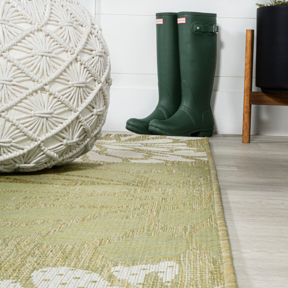 Zinnia Modern Floral Textured Weave Indoor/Outdoor, Green/Cream, 5' Square