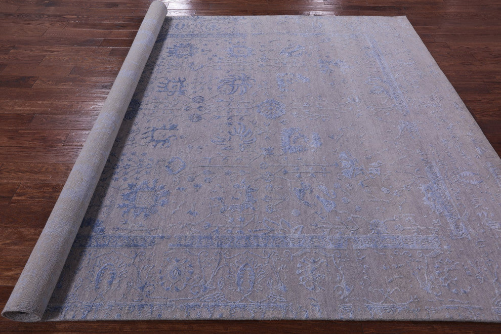 Persian Wool and Silk Handmade Rug 7' 11" X 10' 3" Q7104