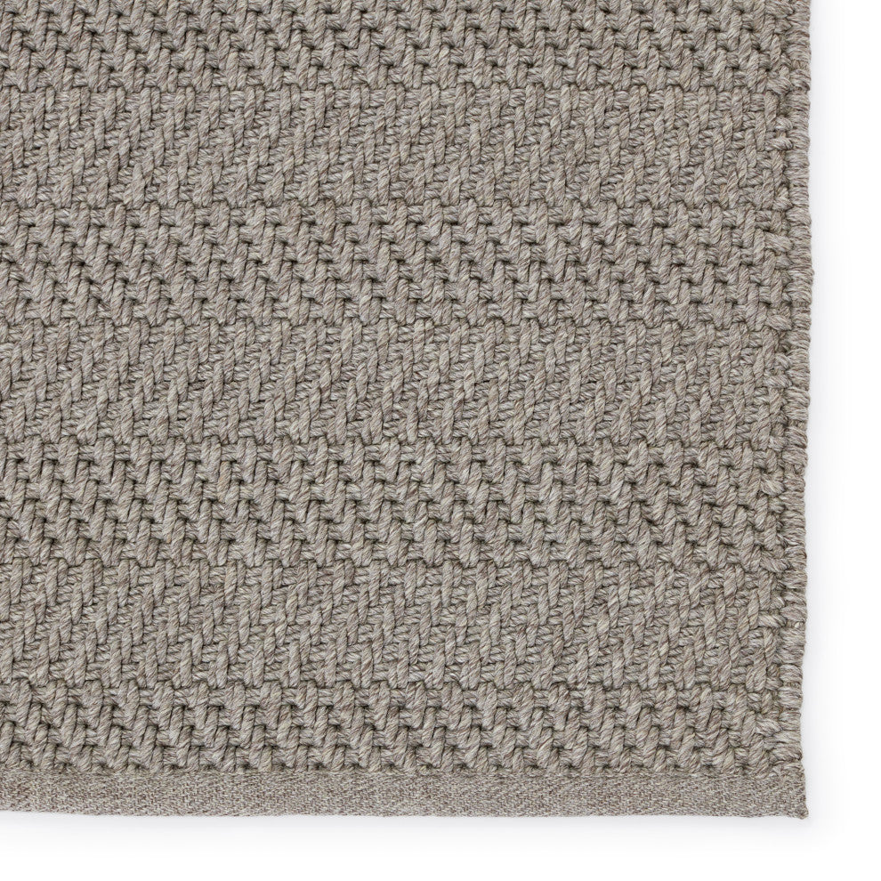 Jaipur Living Saeler Indoor/ Outdoor Striped Gray Area Rug, 5'x8'
