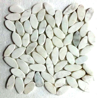 Super White Oval Marble Mosaic Tile - Hand-Sorted Pebbles for Stylish Bathroom