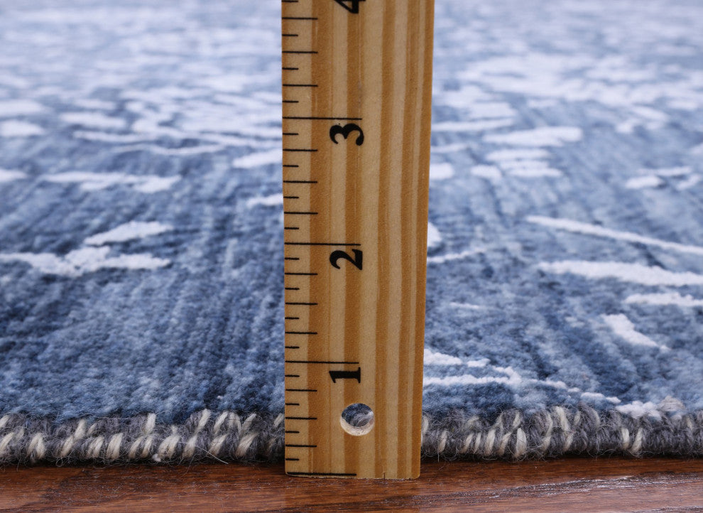 8' 2" X 10' 0" Persian Wool and Silk Hand-Knotted Rug Q6945