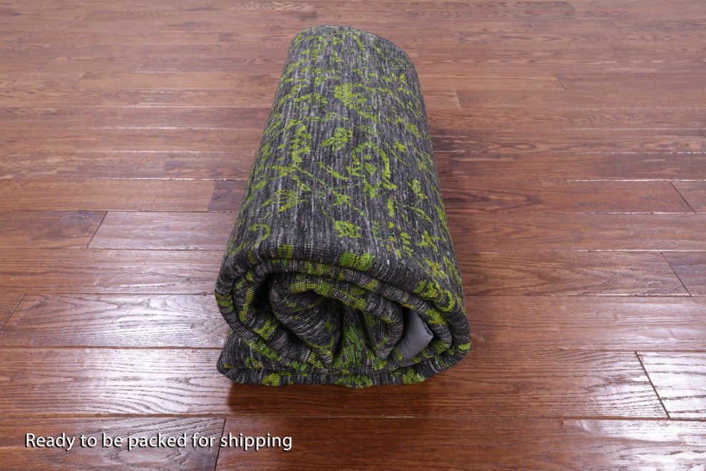 Persian Wool and Silk Hand Knotted Rug 6' 0" X 8' 7" Q8565