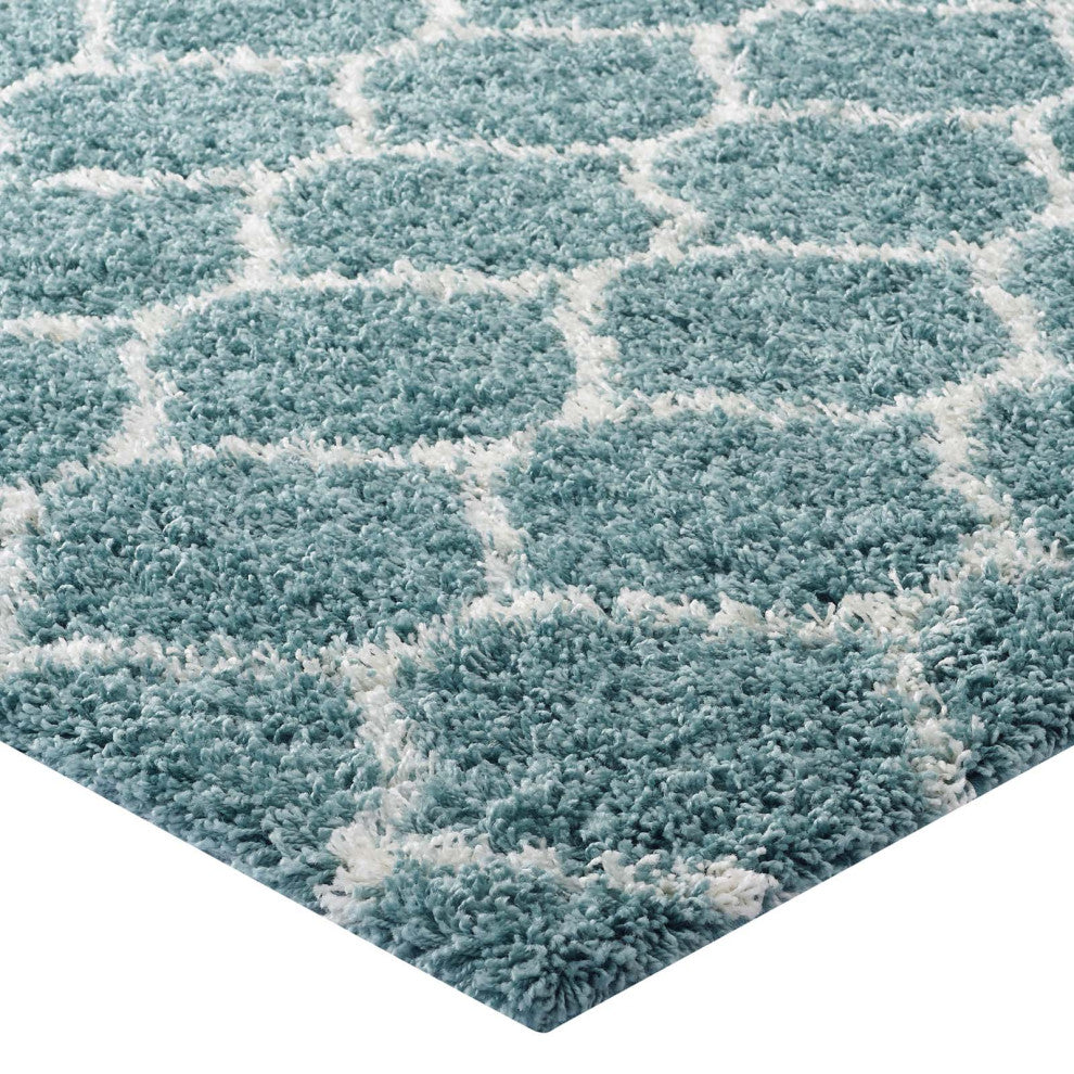 Aqua Blue and Ivory Solvea Moroccan Trellis 8x10 Shag Area Rug