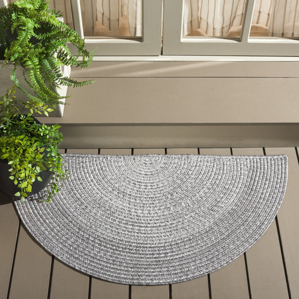 Safavieh Braided BRA201 Rug Machine-Washable, Grey/Ivory, 3' Round