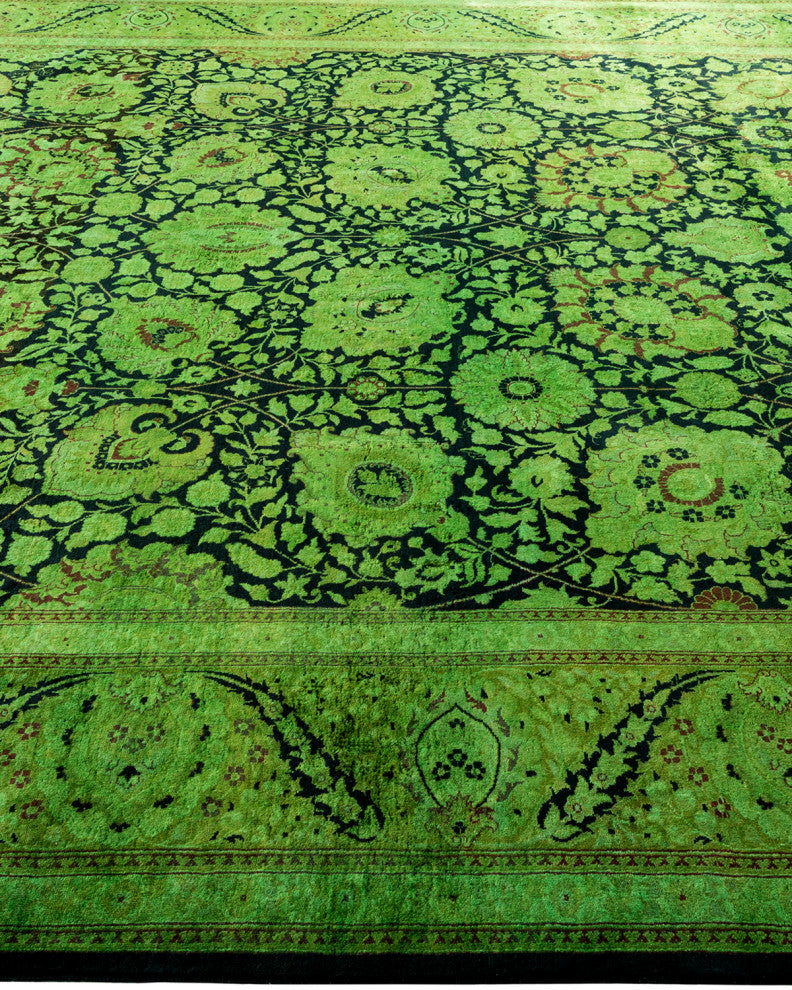 Fine Vibrance, One-of-a-Kind Hand-Knotted Area Rug Green, 8' 4" x 10' 0"