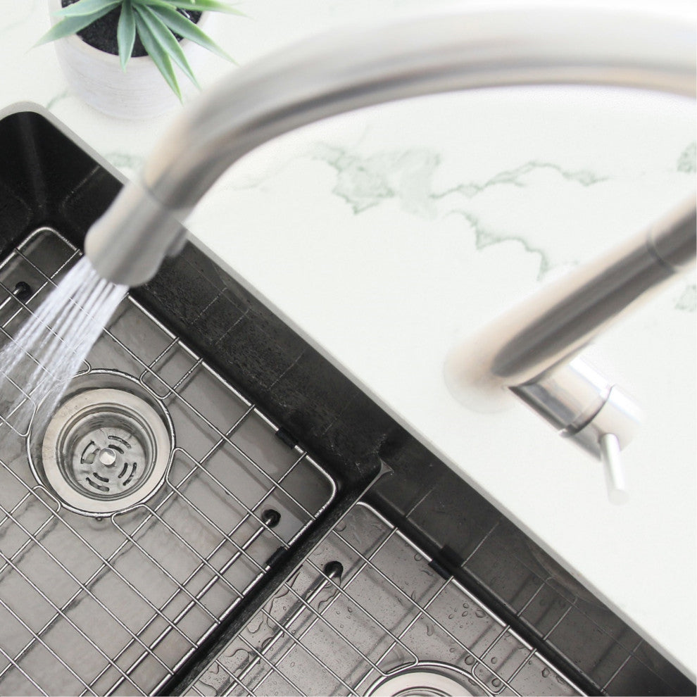 STYLISH Kitchen Sink Faucet Single Handle Pull Down Dual Mode Stainless Steel