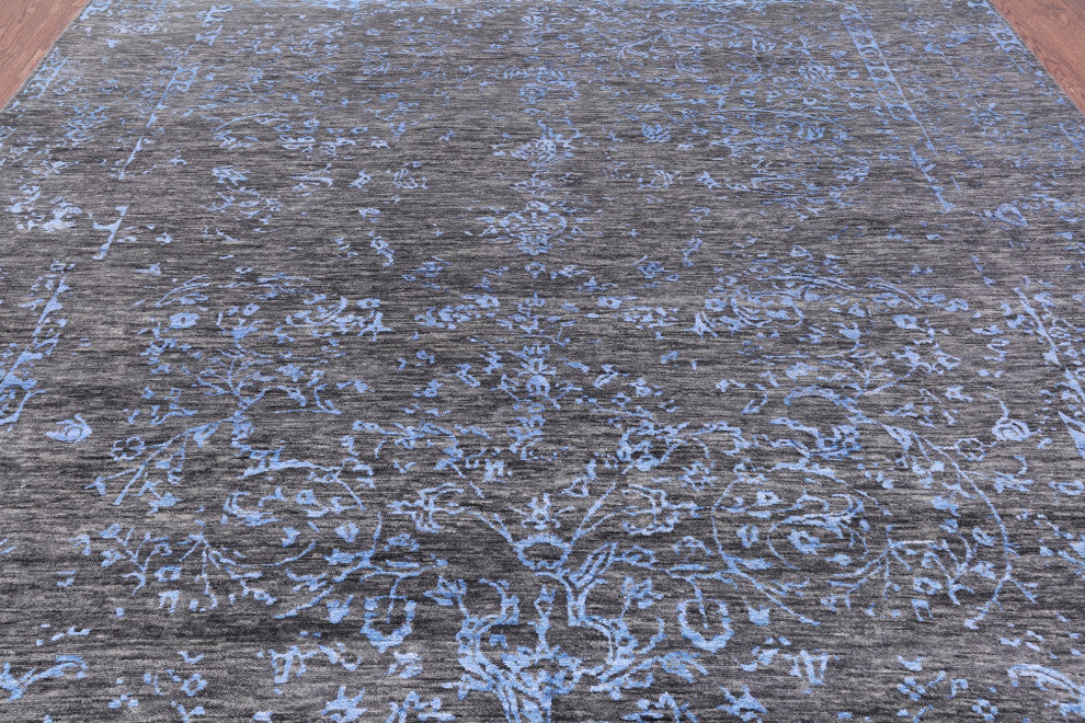 Persian Hand Knotted Wool and Silk Rug 8' 1" X 9' 10" Q8691