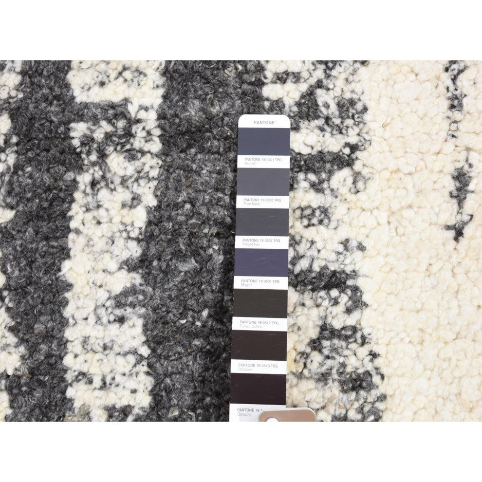Olive Black, Modern Vertical Broken Wool Hand Knotted Oriental Rug, 3'x3'