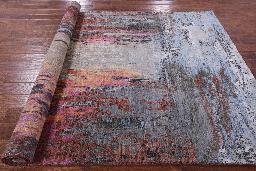 Modern Hand Knotted Wool and Silk Rug 5' 1" X 7' 1" Q8562