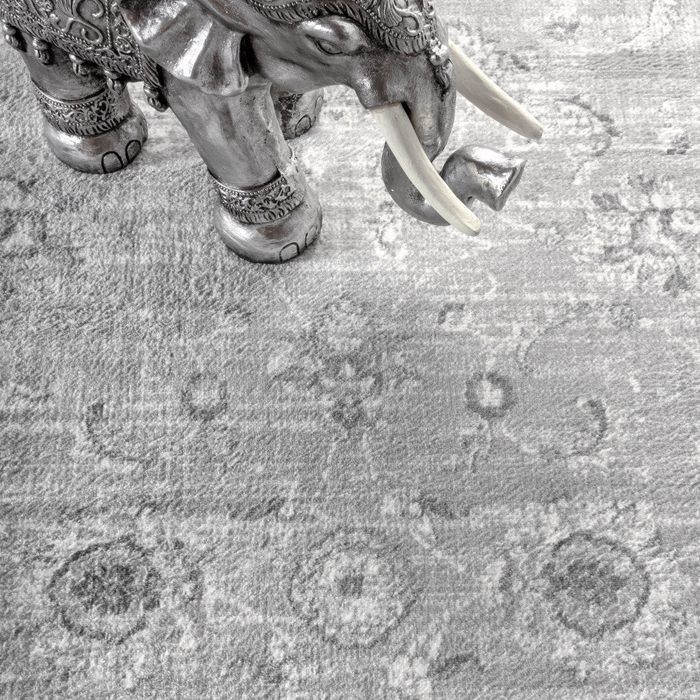 Modern Persian Vintage Light Grey 5' x 8' Area Rug