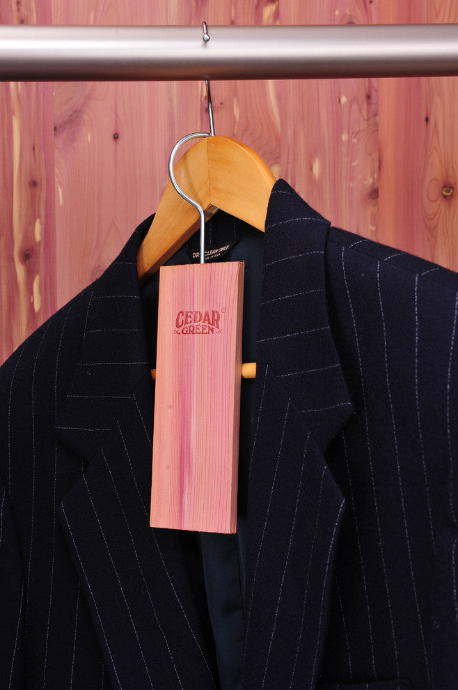 Cedar Grooved Hang-Ups, 18 Pieces
