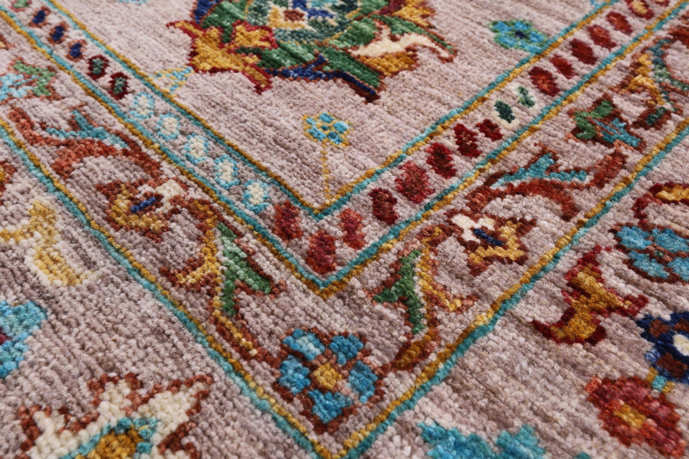 6' 10" X 9' 11" Persian Tabriz Hand-Knotted Wool Rug Q10568