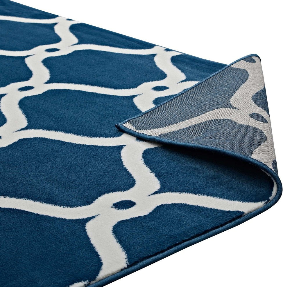 Beltara Chain Link Transitional Trellis 8x10 Area Rug