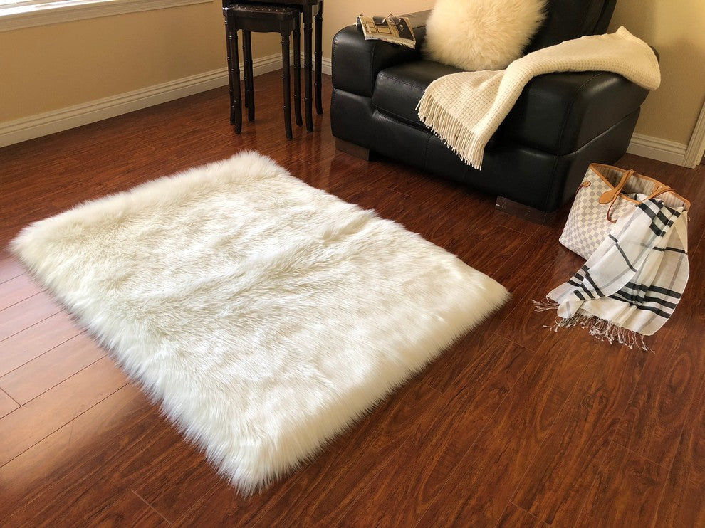 Super Soft Faux Sheepskin Silky Shag Rug, White, 4' Square