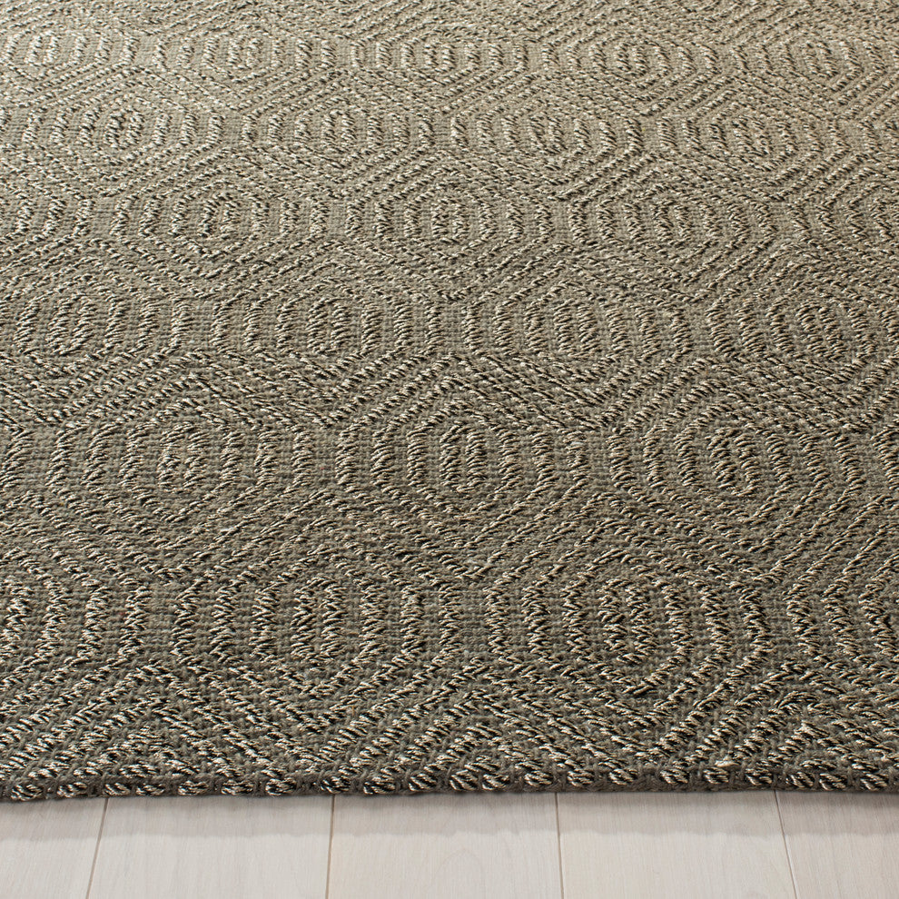 Safavieh South Hampton sha243c Solid Color Rug, Grey, 8'0"x11'0"